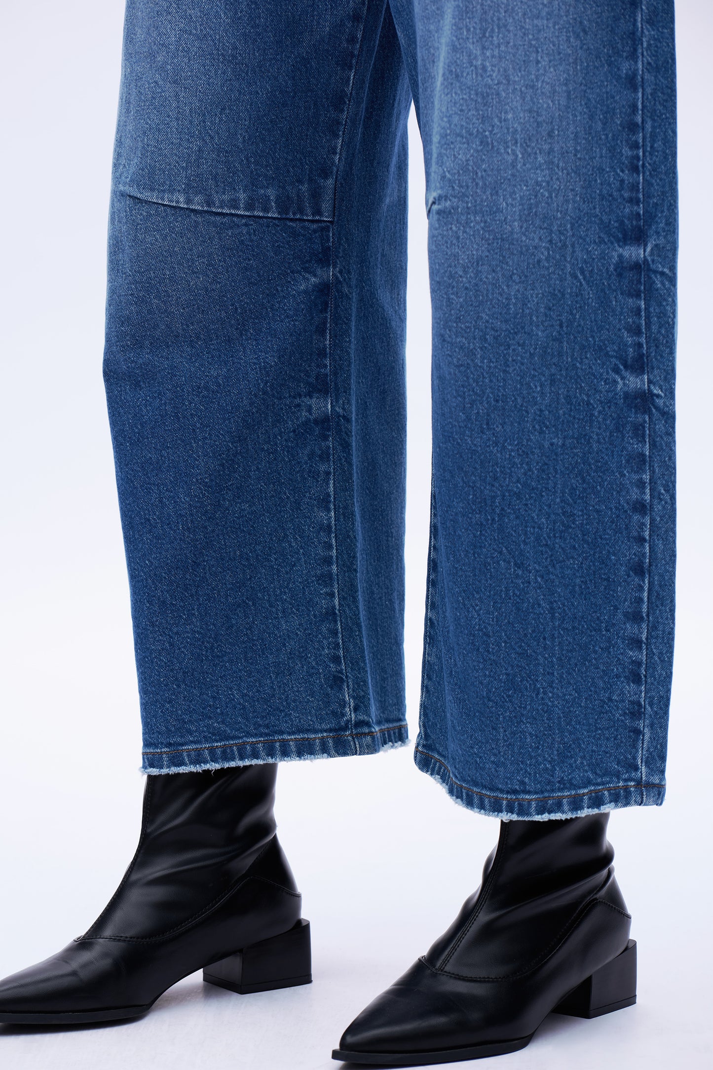 Super High Rise Balloon Denim Jeans With Front Pocket Patch DEOX001 Medium Blue