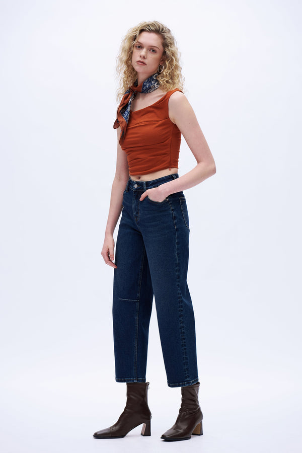 Structured Modern Barrel Jeans
