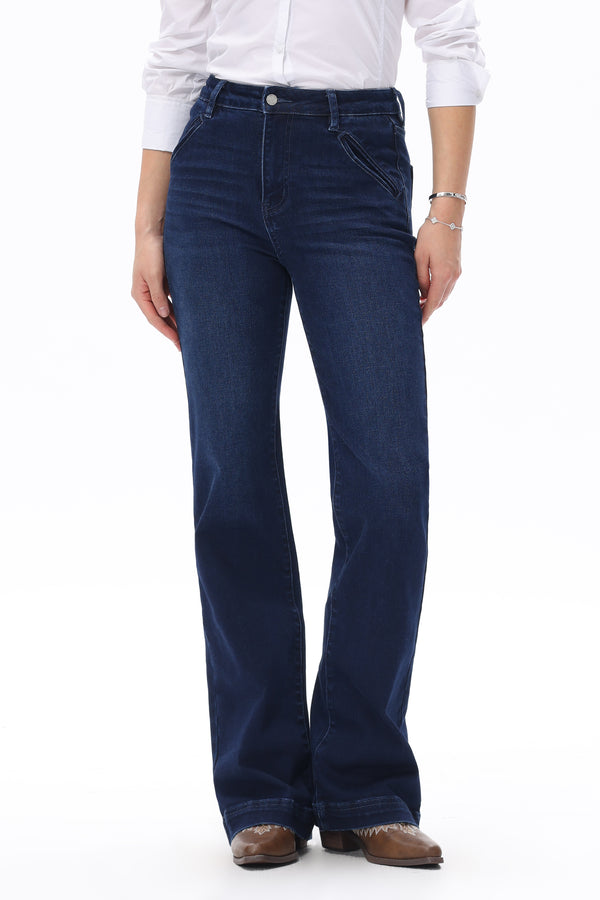 Iconic Sculpted Bootcut Jeans