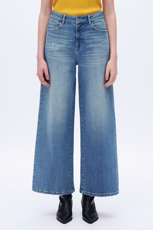 Super High Rise Wide Leg Denim Jeans DEW8002 Light Blue