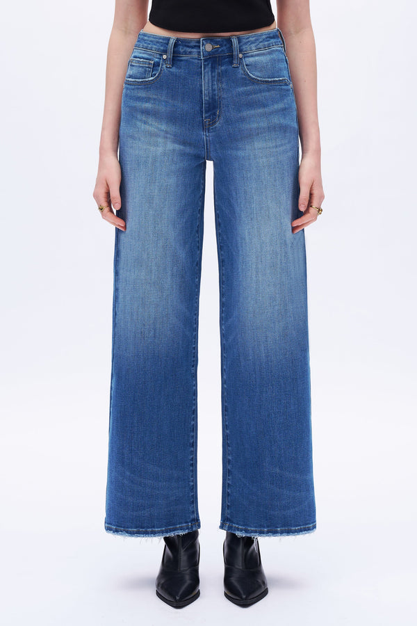 Trendy Distressed Wide Leg Jeans