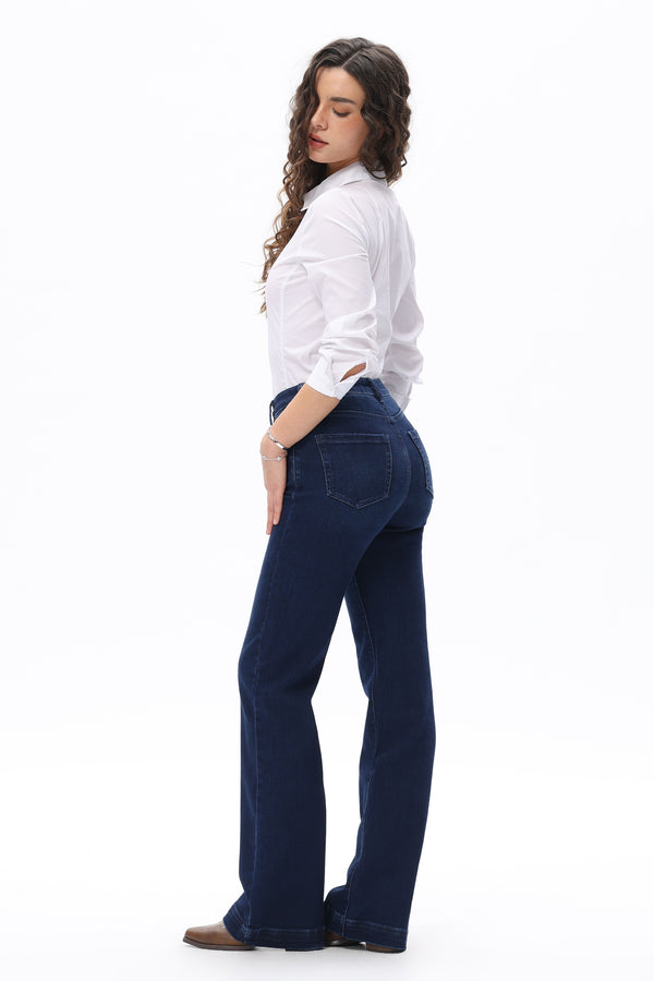 Iconic Sculpted Bootcut Jeans