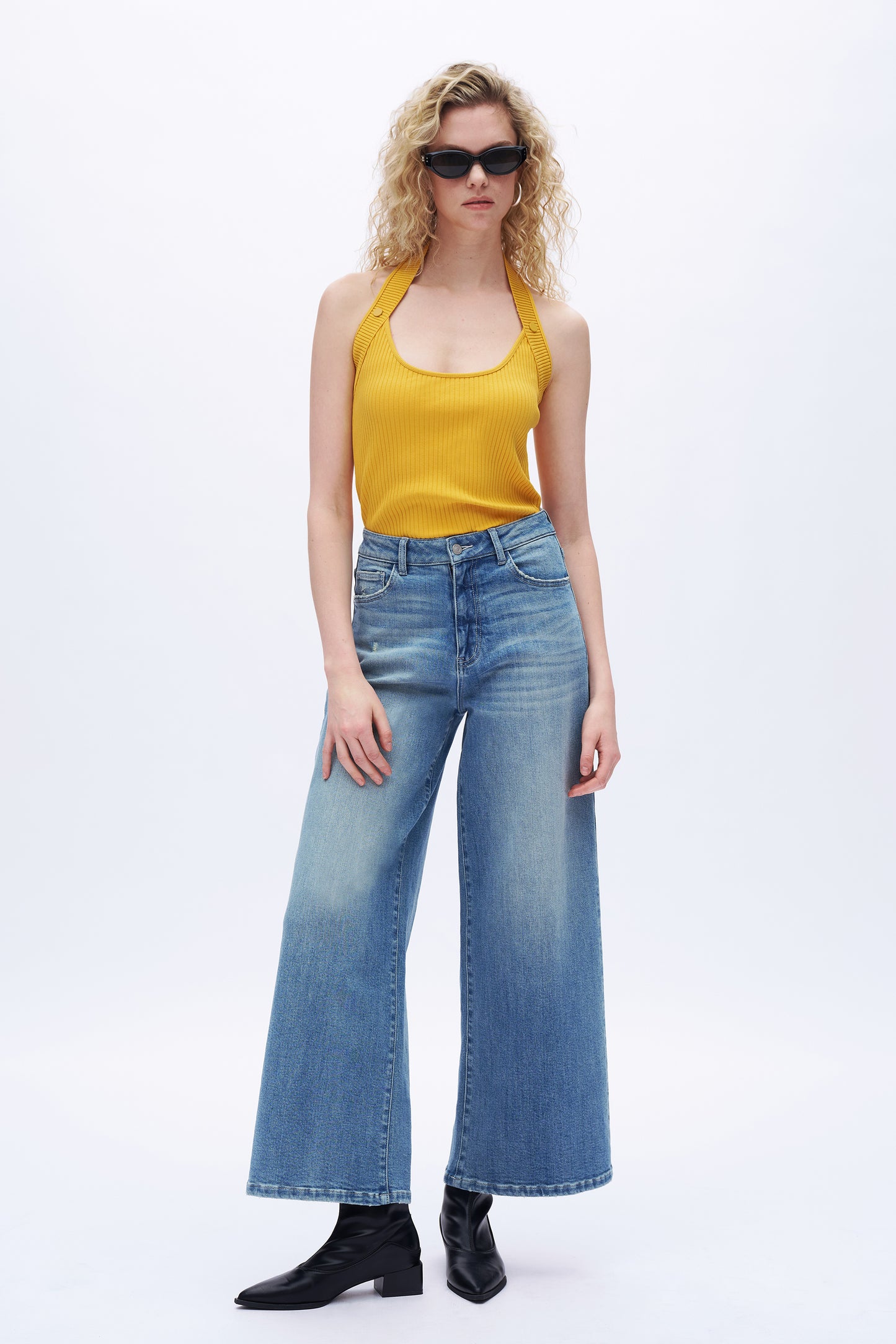 Super High Rise Wide Leg Denim Jeans DEW8002 Light Blue