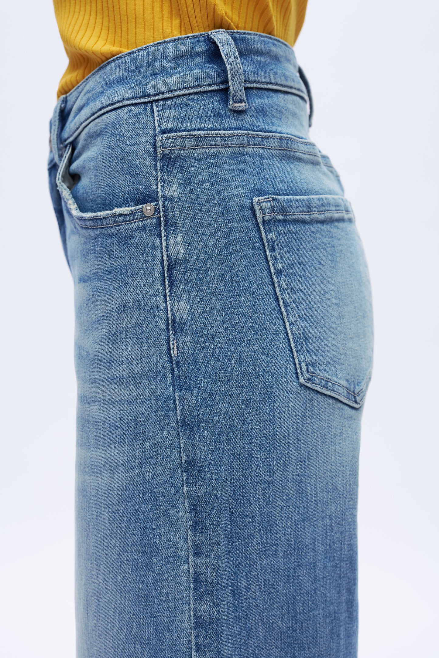 Super High Rise Wide Leg Denim Jeans DEW8002 Light Blue
