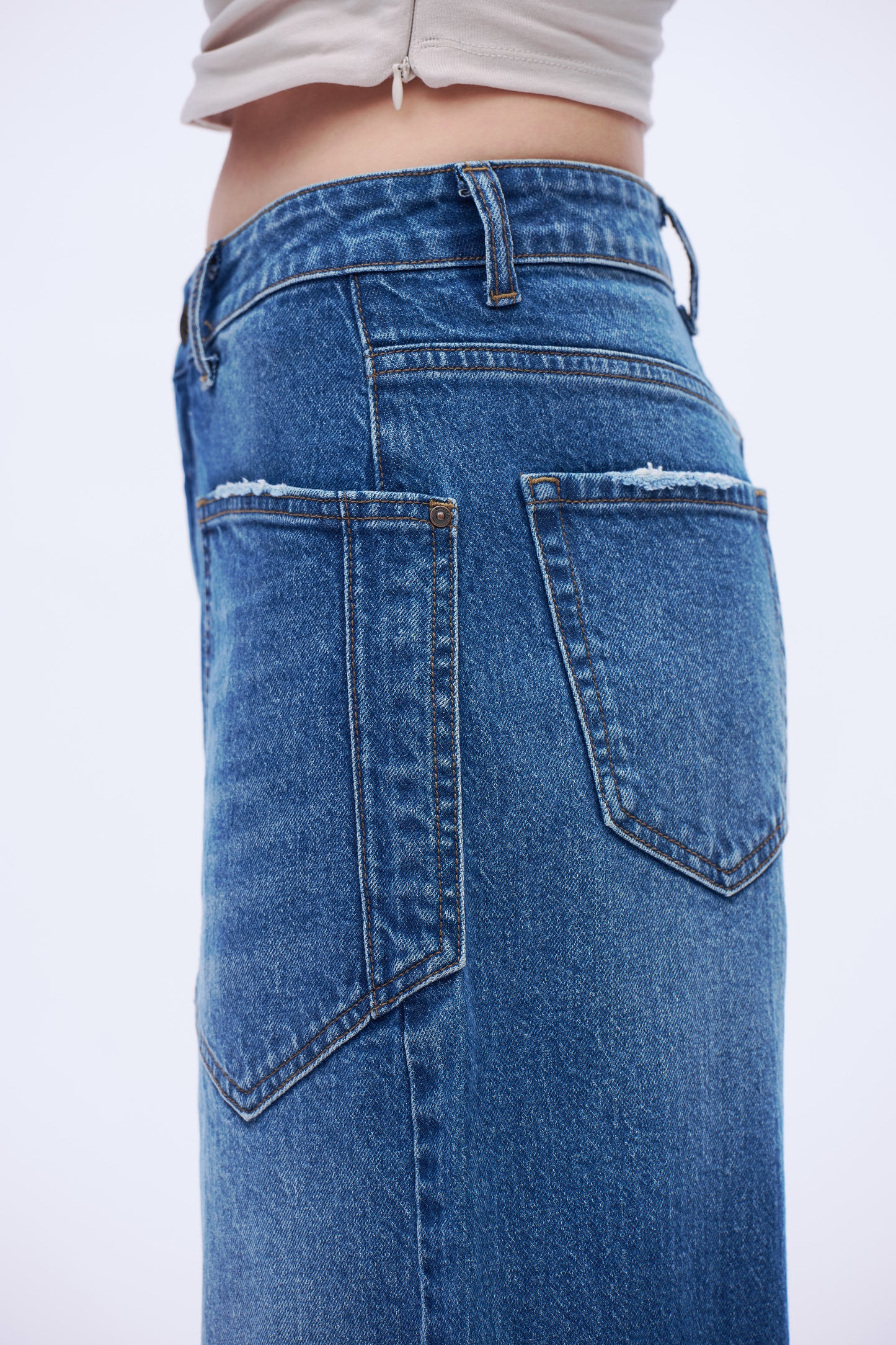 Super High Rise Balloon Denim Jeans With Front Pocket Patch DEOX001 Medium Blue