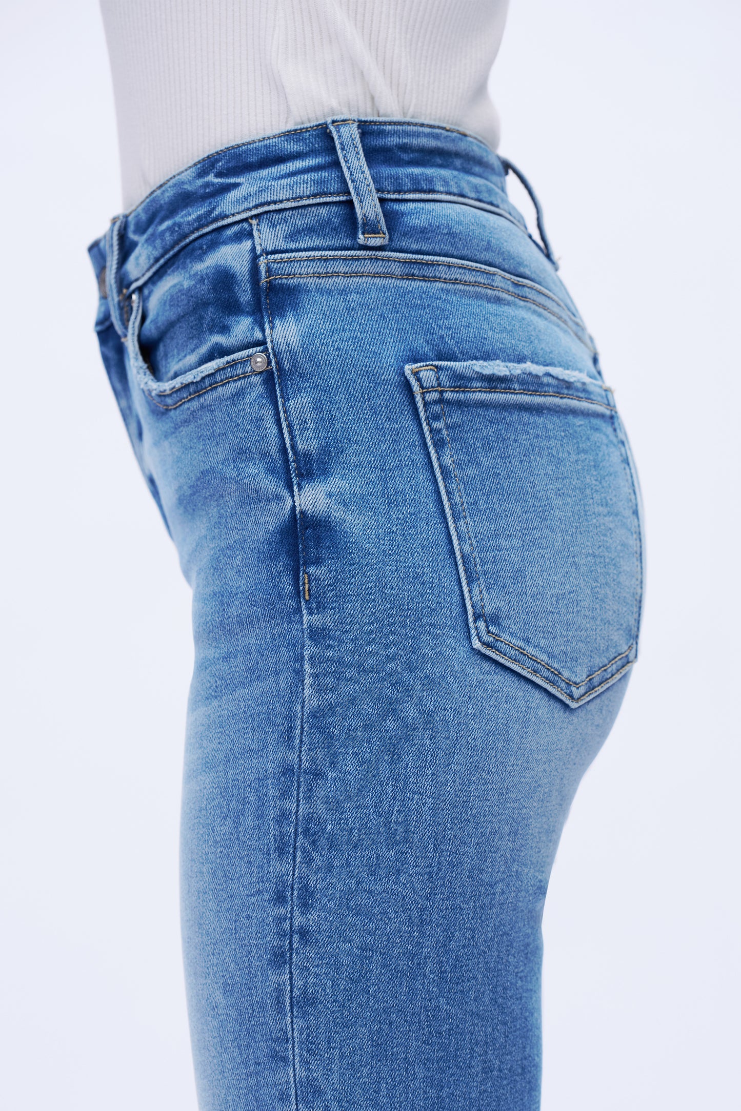 Mid Rise Straight Leg Denim Jeans DET5002 Medium Blue