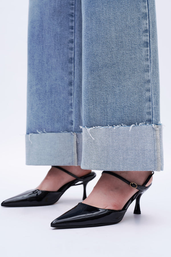 Effortless Cuffed Wide Leg Jeans