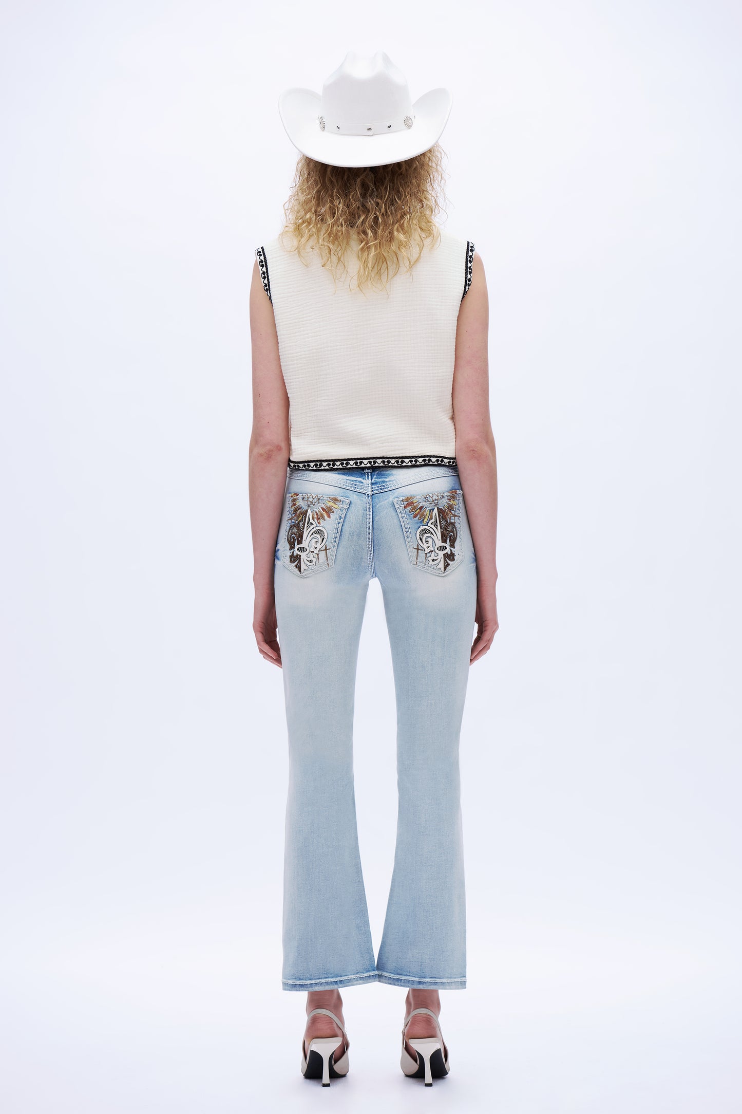 Western Spirit Embellished Embroidered Jeans